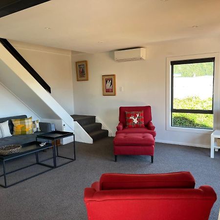 Views On Parry - Lake Hawea Holiday Home المظهر الخارجي الصورة