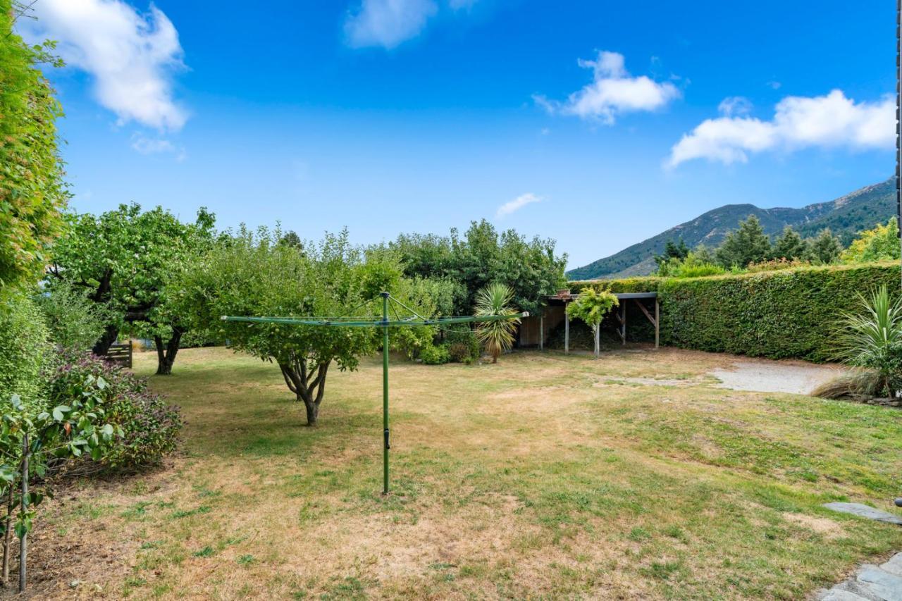Views On Parry - Lake Hawea Holiday Home المظهر الخارجي الصورة