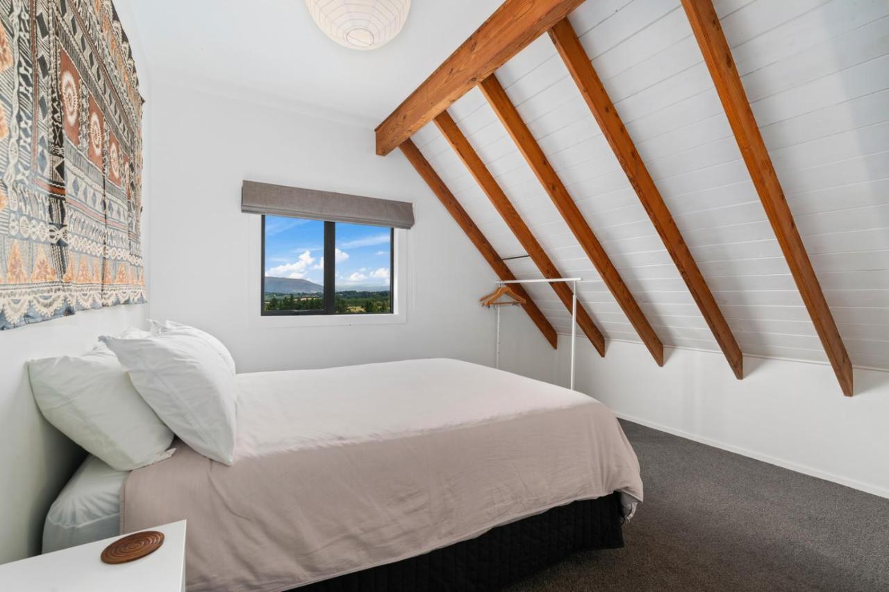 Views On Parry - Lake Hawea Holiday Home المظهر الخارجي الصورة